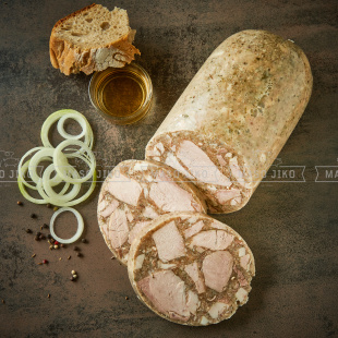 Moravská tlačenka vcelku